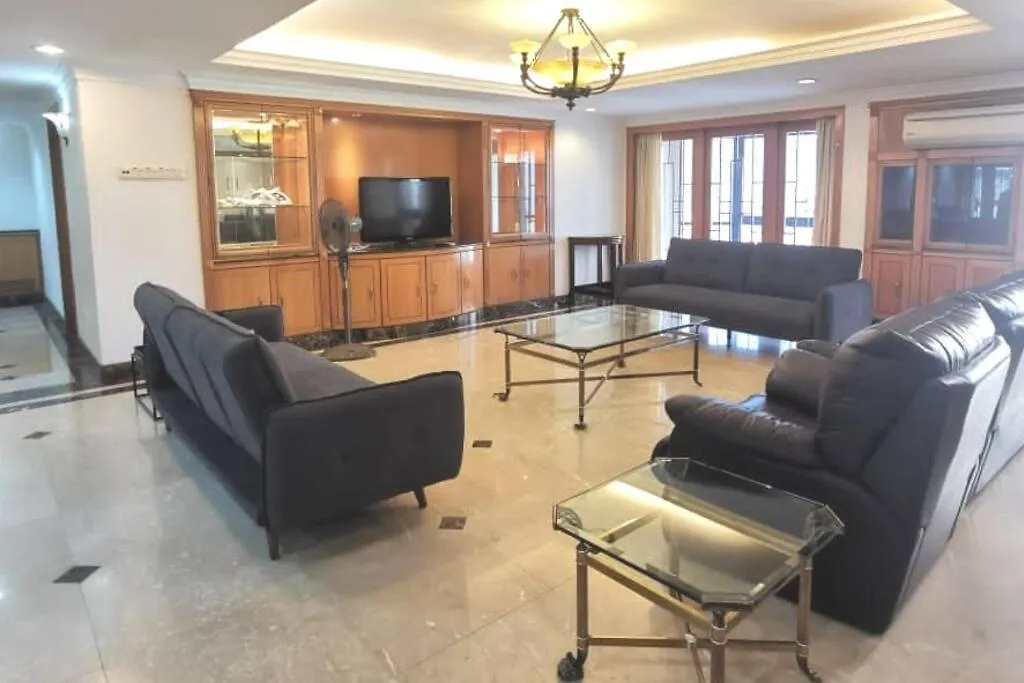 Luxurious Spacioushome 17Pax Fahrenheit Pavillon Kuala Lumpur 0*,  Malasia