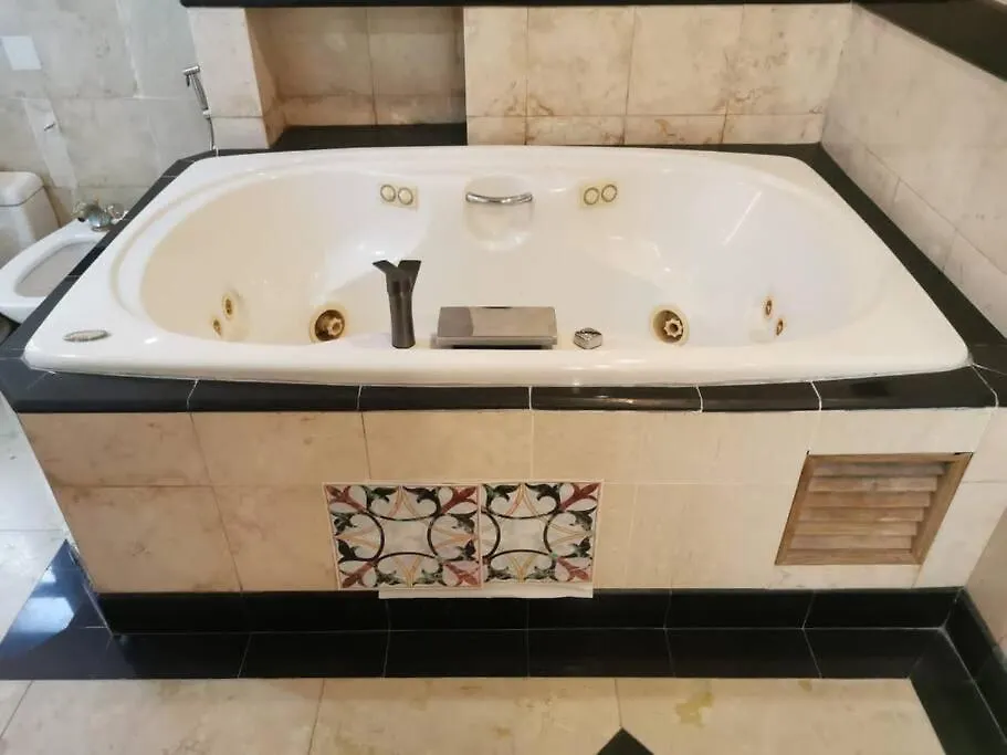 Apartment Luxurious Spacioushome 17Pax Fahrenheit Pavillon Kuala Lumpur
